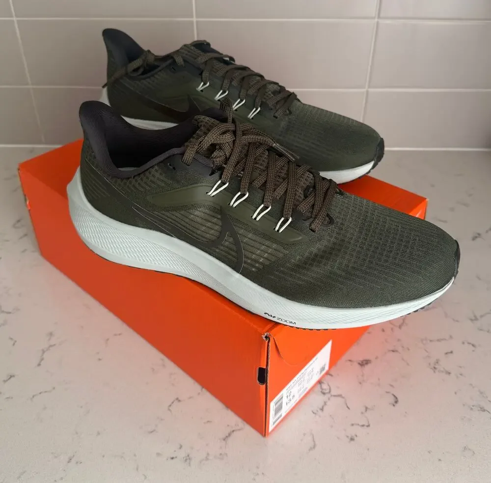 Nike Men's 12 Air Zoom Pegasus 39 Green Cargo Khaki / Sequoia
